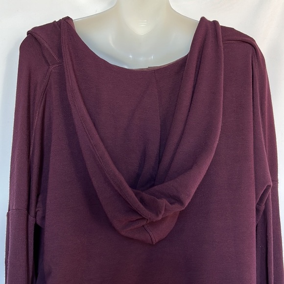 Athleta Purana Wrap Oversize Sweatshirt Yoga Studio Top Burgundy Size XXS - Picture 9 of 10